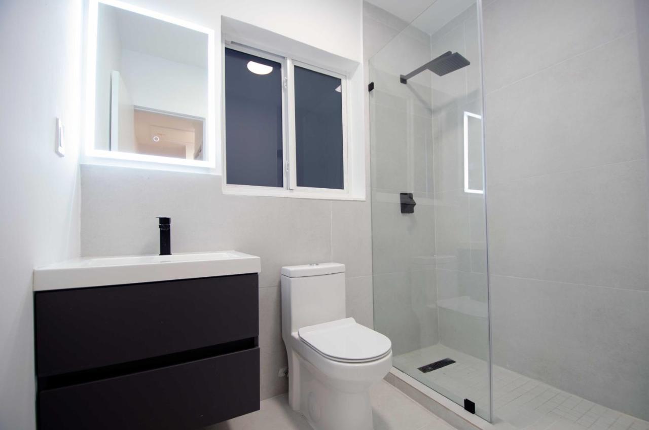 Casa Canal North Miami Beach Exterior photo
